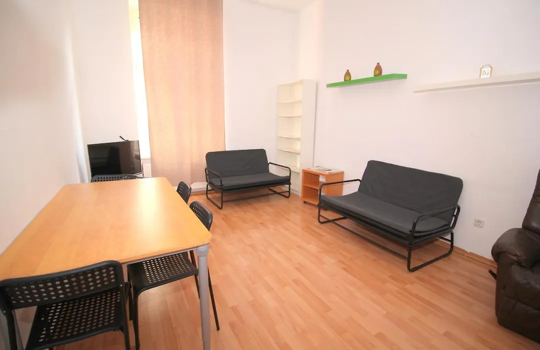 Mainhatten Apartment-1